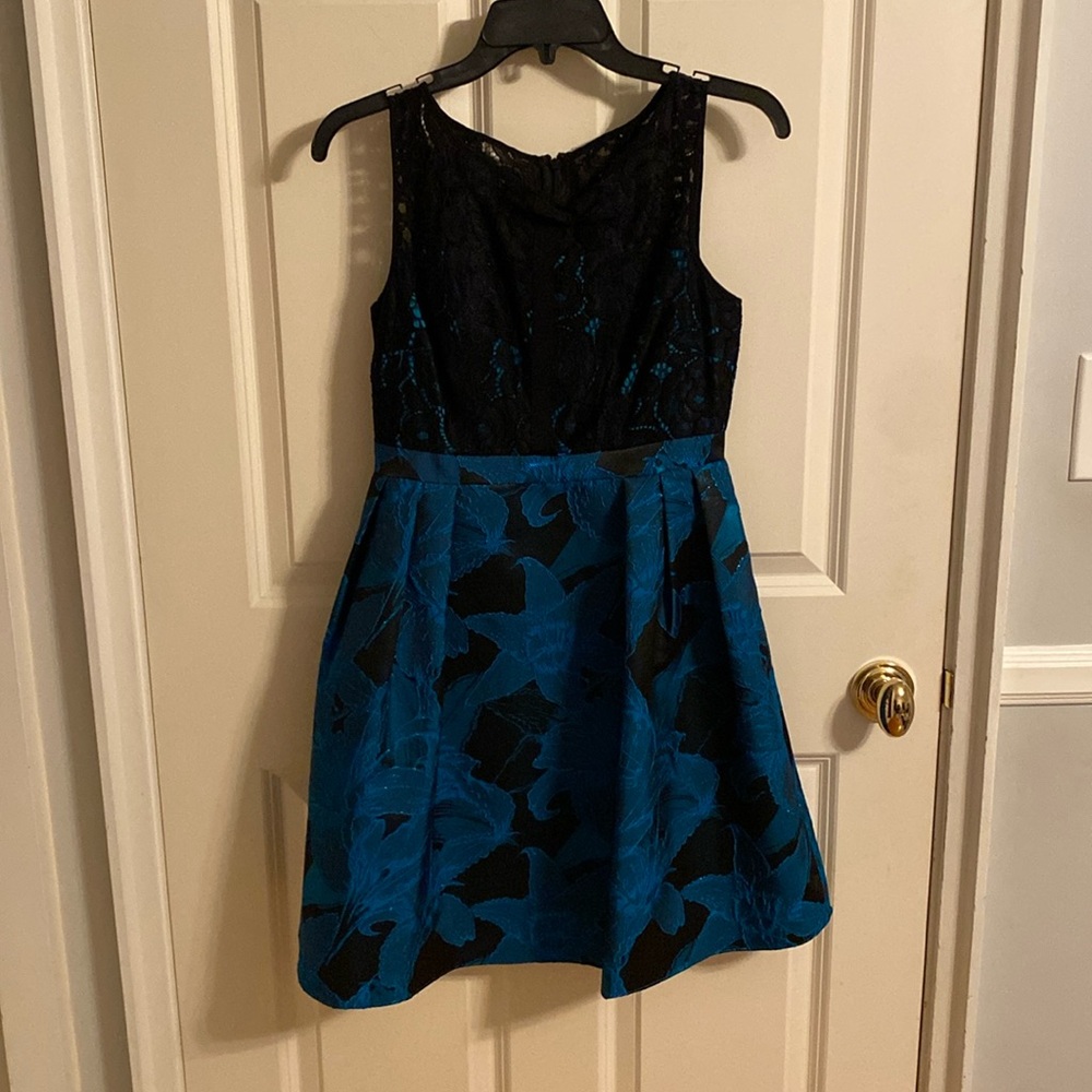 Adrianna Papell dress - like new condition